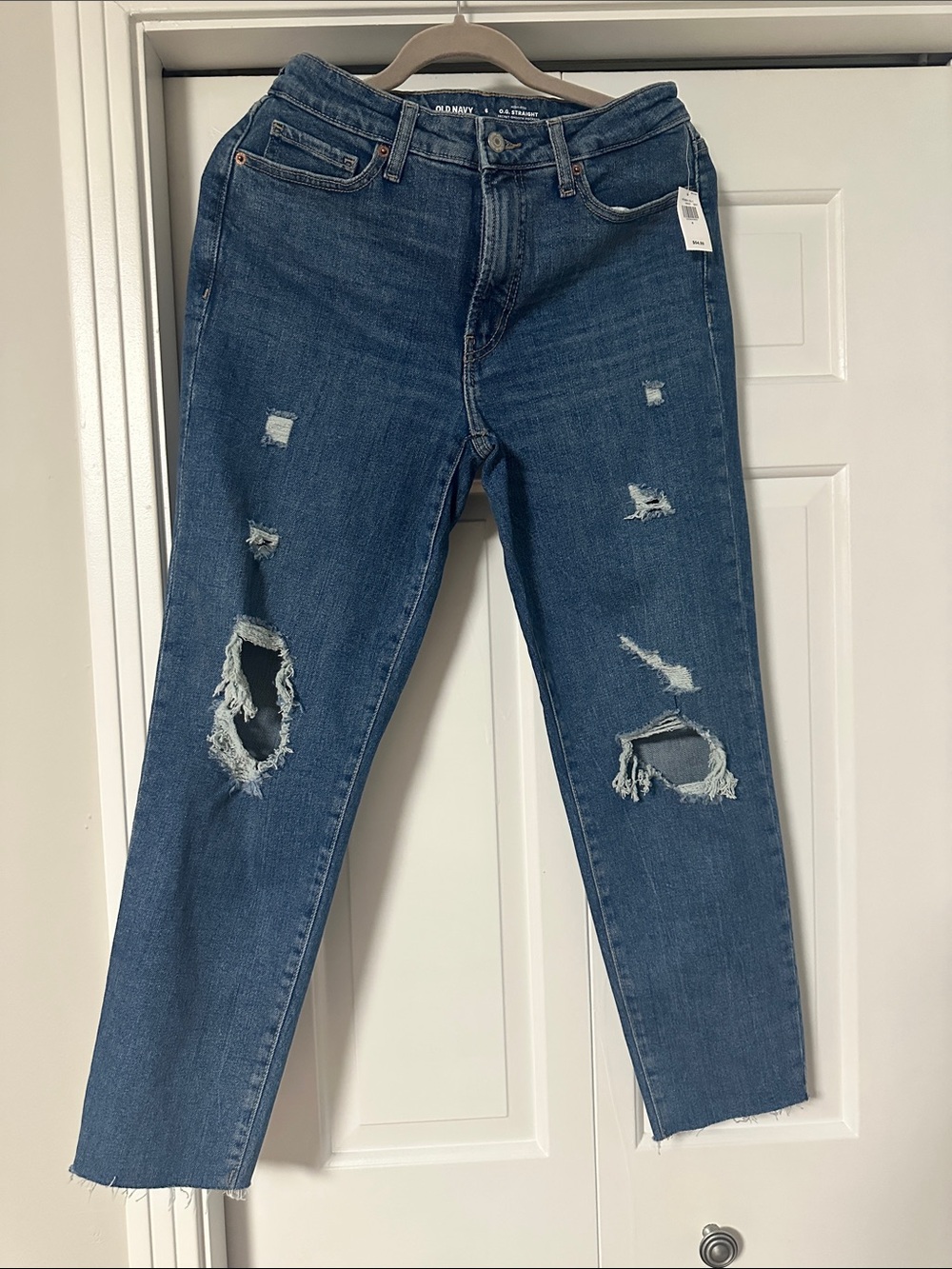 Old Navy Women's Distressed Straight-Leg Jeans - Medium Blue
